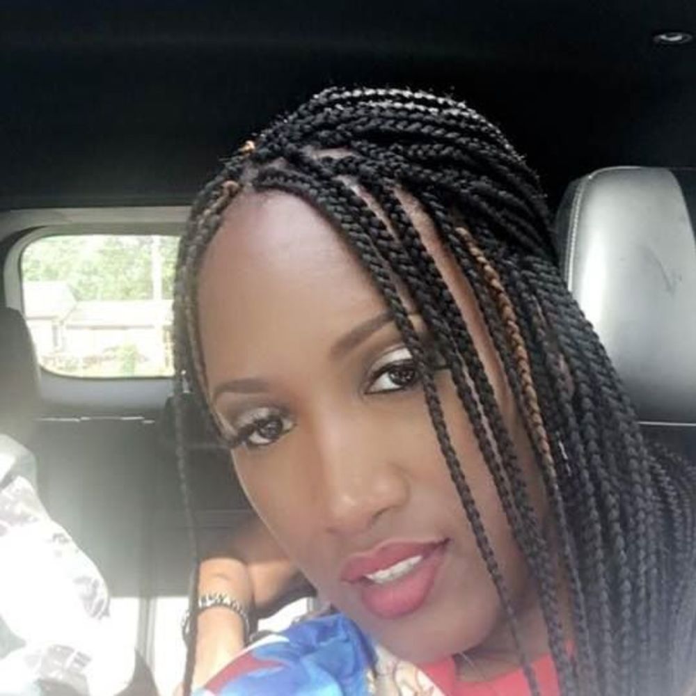 Meet your Posher, Marlisa